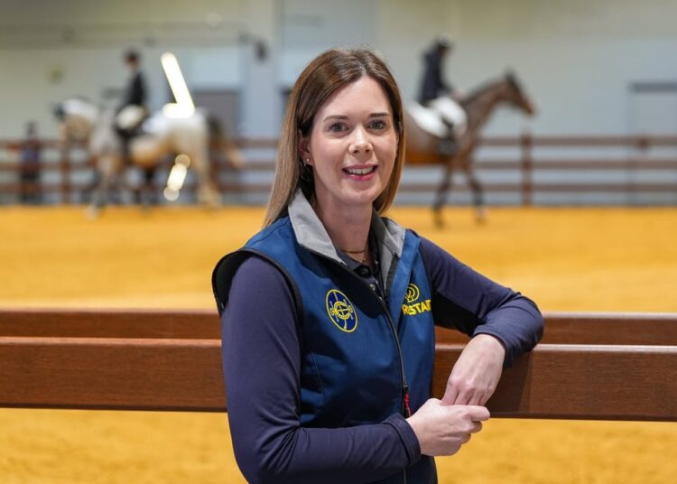 Das corridas à mudança para a música, o Jockey Club dá aos cavalos de corrida aposentados uma nova vida