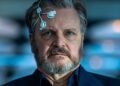 'Dia da Divulgação' de Steven Spielberg ganha trailer do Super Bowl de 2026 | Comerciais do Super Bowl de 2026, Colin Firth, Colman Domingo, Disclosure Day, Emily Blunt, Eve Hewson, Josh O'Connor, Filmes, Comerciais do Super Bowl, Trailers | Notícias e fofocas sobre celebridades | Entretenimento, fotos e vídeos