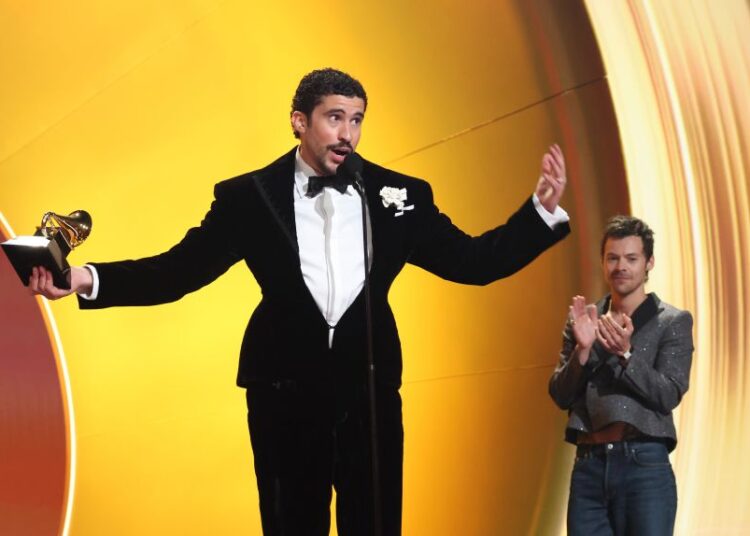É claro que o Grammy seria político. Mas não foi só isso que aconteceu