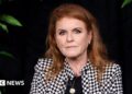 E-mails de Sarah Ferguson para Jeffrey Epstein mostram desespero crescente