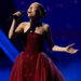 Esta é quem Ariana Grande quer que interprete em um filme de sua vida