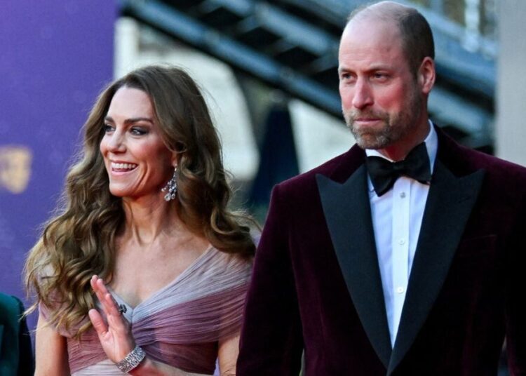 Estes brincos ‘incrivelmente lindos’ são iguais aos da Princesa Kate | Real | Notícias