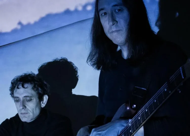 Ex-membros do Chromatics e do Smashing Pumpkins lançam novo projeto Inner Magic e compartilham músicas