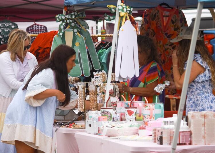 Inscrições para o Peach Blossom Festival estão abertas para artistas