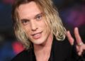 Jamie Campbell Bower revela o que mudaria na 5ª temporada de 'Stranger Things'