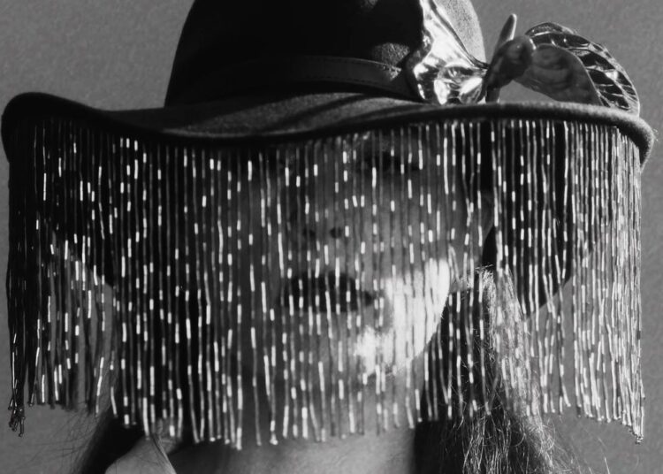 Jessie Ware compartilha nova música “Ride”