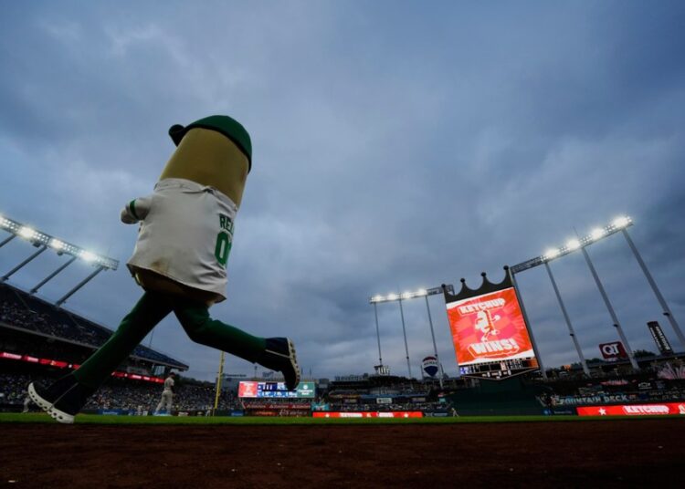Kansas City Royals reduziu a promoção Dollar Hot Dog Night