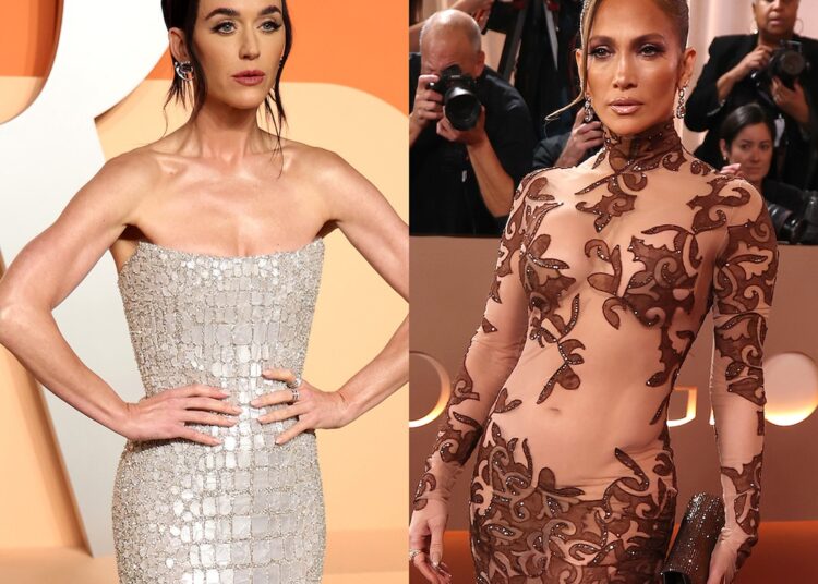 Katy Perry e Jennnifer Lopez no intervalo do Bad Bunny