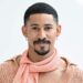 Keiynan Lonsdale derrama chá sobre sua vida amorosa sexy