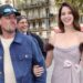 Letra de 'White Feather Hawk Tail Deer Hunter': Lana Del Rey escreveu uma nova música com o marido Jeremy Dufrene | Chuck Grant, Dean Reid, Drew Erickson, Ella Fitzgerald, Jack Antonoff, Jason Pickens, Jeremy Dufrene, Lana Del Rey, Laura Sisk, Letras, Música | Notícias e fofocas sobre celebridades | Entretenimento, fotos e vídeos
