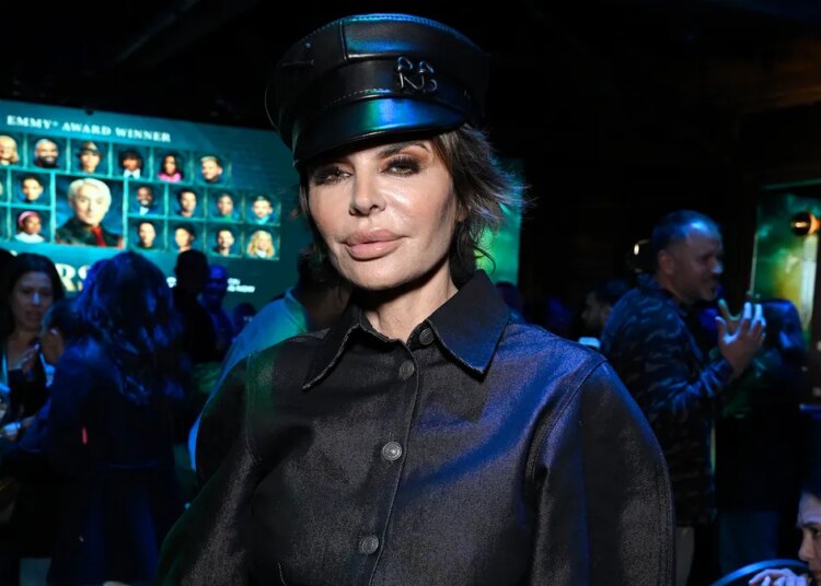 Lisa Rinna drogada na estreia de 'Traidores' no The Abbey, ela alega