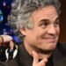 Mark Ruffalo defende Billie Eilish; diz a Kevin O'Leary para 'STFU É hilário' após comentário sobre 'terra roubada' |
