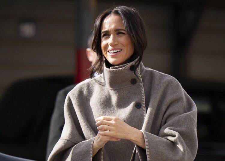 Mistério como o anel de noivado de £ 120 mil de Meghan Markle desaparecido da ‘turnê real’ | Real | Notícias