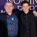 O apresentador do BAFTA, Alan Cumming, pede desculpas pela 'linguagem forte' gritada pelo defensor da síndrome de Tourette durante a cerimônia