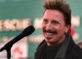 O cantor do Three Dog Night, Chuck Negron, morre aos 83 anos