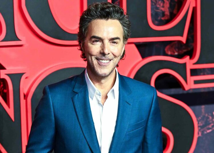 O diretor de “A Pantera Cor de Rosa”, Shawn Levy, conta como a comédia policial inspirou seu filme da Marvel (exclusivo)