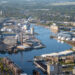 O entretenimento exclusivo de Milwaukee prospera neste porto encantador com esportes aquáticos e cervejas