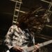 O guitarrista do Korn, Brian 'Head' Welch, aparece no novo videoclipe de Zahna, 'Defiler'