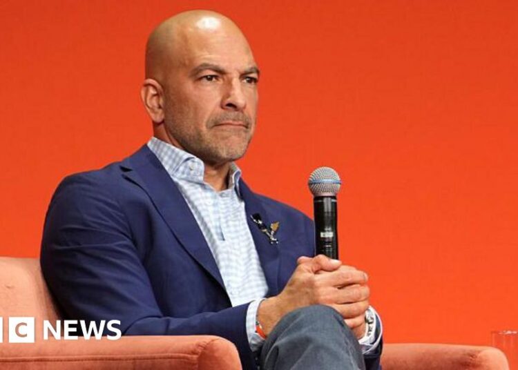 O médico famoso Peter Attia deixa o cargo na CBS