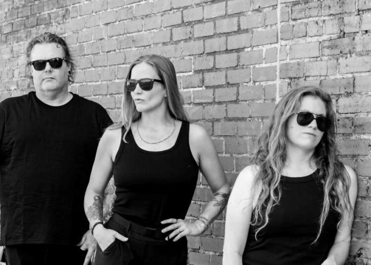 O trio de Dallas, Temptress, faz música pesada tentadora | Entretenimento/Vida