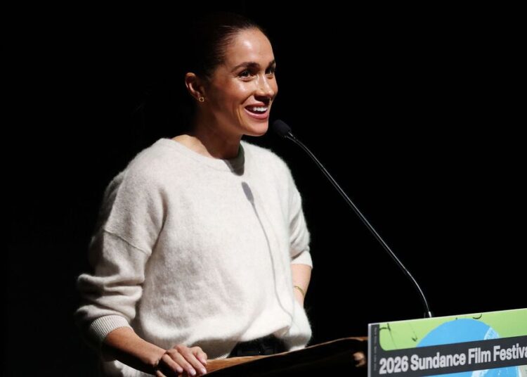 Pessoas da realeza rejeitam a afirmação de Meghan Markle sobre a realeza | Real | Notícias