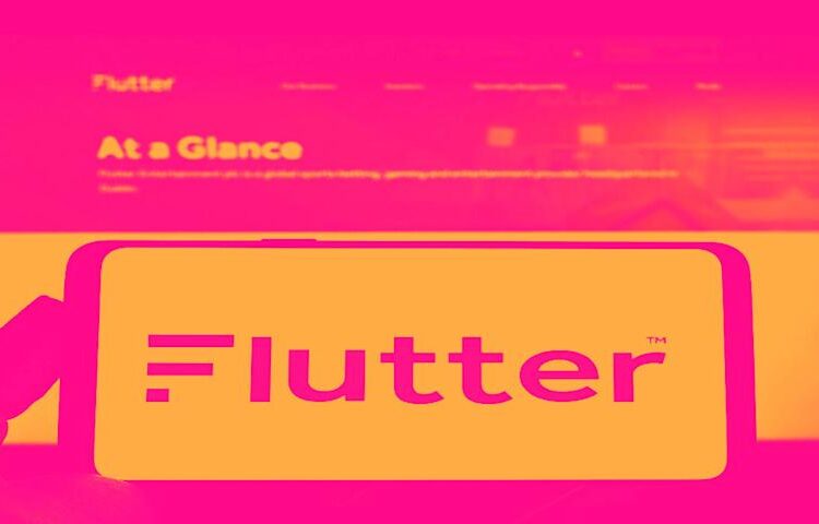 Por que as ações da Flutter Entertainment (FLUT) estão sendo destruídas hoje