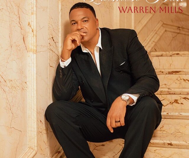 Primeira audição: a estrela dos anos 80 Warren Mills retorna após 40 anos com novas músicas