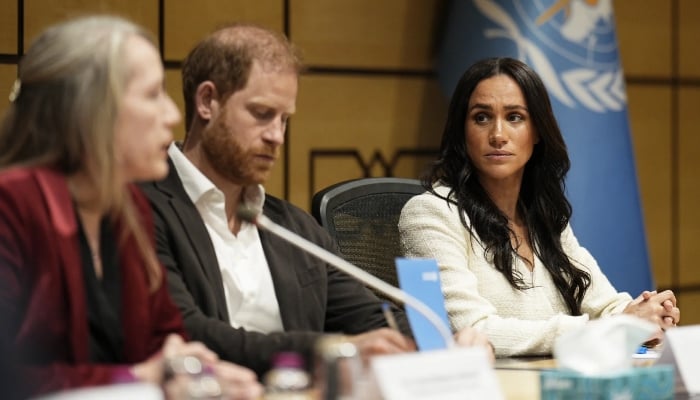 Príncipe Harry e viagem de Meghan Markle à Jordânia termina em meio a repercussões da realeza