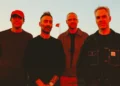 Retorno do futebol americano com nova música ‘Bad Moons’