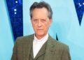 Richard E. Grant descobriu que seu melhor amigo o traiu após 29 anos de amizade: 'Absolutamente arrasado'