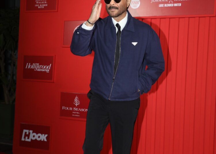 Rishab Shetty, Kareena Kapoor, Anil Kapoor e outras celebridades enfeitam o tapete vermelho na celebração da excelência The Honors By The Hollywood Reporter