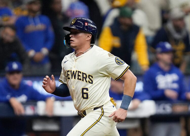 Royals conquistou o ouro com a negociação fora de temporada da Isaac Collins-Brewers