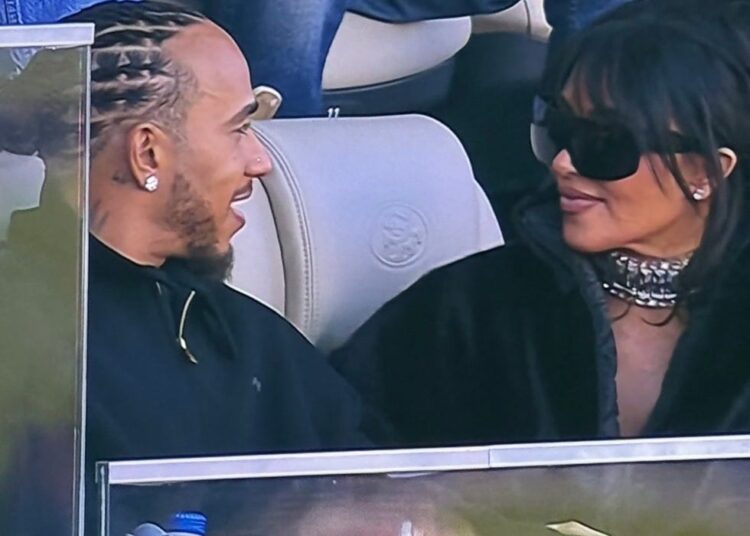 Rumores de namoro de Kim Kardashian e Lewis Hamilton Fuel no Super Bowl de 2026