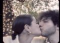 Selena Gomez diz que está se apaixonando “cada vez mais” por Benny Blanco em homenagem