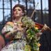 Sierra Ferrell anuncia novas datas para a turnê “Heavy Petal” em 2026