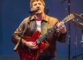 Sturgill Simpson prepara o álbum 'Mutiny After Midnight' de Johnny Blue Skies