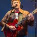 Sturgill Simpson prepara o álbum 'Mutiny After Midnight' de Johnny Blue Skies