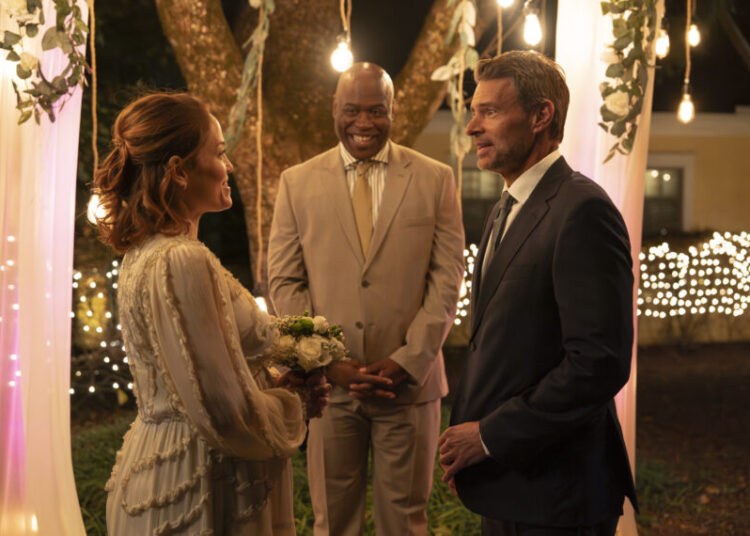Surpresa de 'Will Trent'! O casamento improvisado de Angie e Seth termina em lágrimas | Entretenimento
