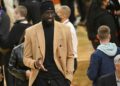 Tacko Fall lança um golpe reverso irreal no Celebrity All-Star Game