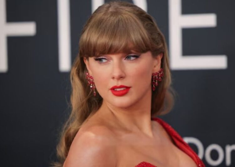 Taylor Swift é eleita artista mais vendida do ano pela sexta vez