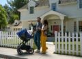 'The' Burbs 'refaz um filme cult com uma nova mãe e um marido reservado