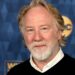 Timothy Busfield indiciado por 4 acusações de contato sexual infantil