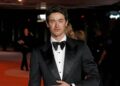 Tom Blyth dá dicas sobre o futuro papel de James Bond
