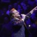 U2 retorna com novas músicas e presta homenagem a Renee Good