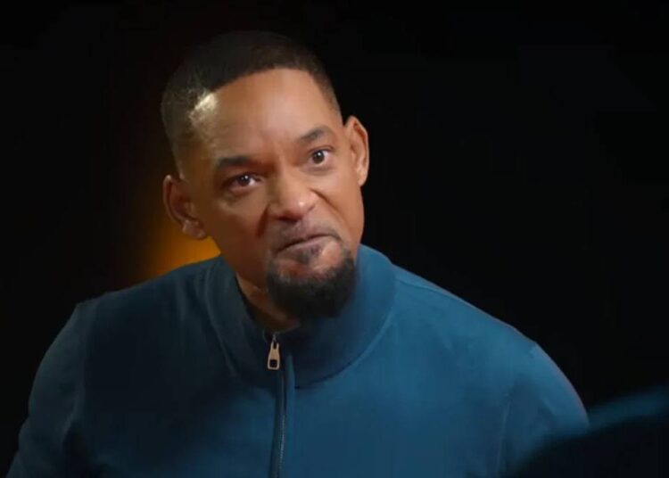 Will Smith ainda luta para consertar sua imagem pública após o ataque ao Oscar