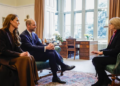 William e Kate conhecem criador de história
