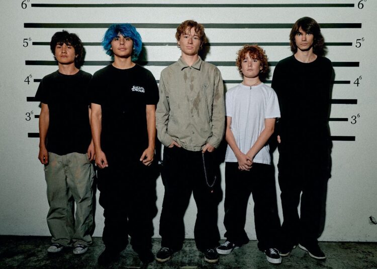 XCOMM lança novo videoclipe para ‘FAKE ID’
