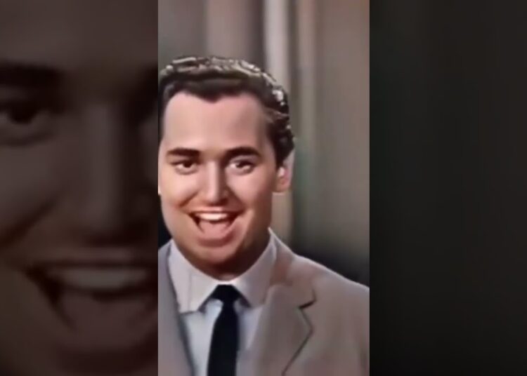 Morre Neil Sedaka, cantor e compositor, aos 86 anos