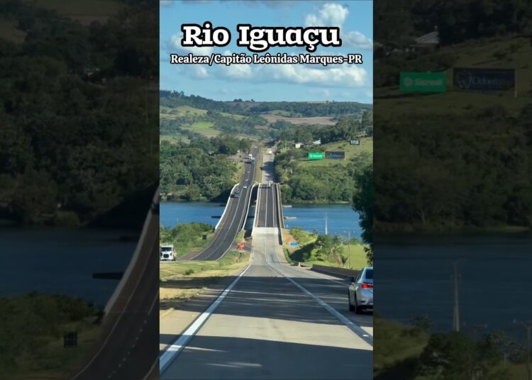 Ponte sobre o Rio Iguaçu no Paraná #paraná #fozdoiguaçu #rioiguaçu #realeza #cataratasdoiguacu