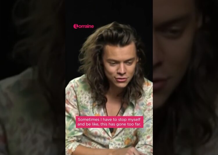 That time Harry Styles revealed that he’s Lorraine’s biggest fan 👀 #lorraine #shorts